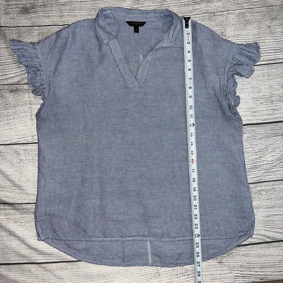 Banana Republic Size Medium Flounce Flutter Sleeve Nautical Bohemian Work Blouse - Picture 7 of 8